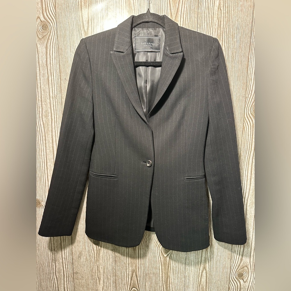 $865 Luxury Designer Ana Capri Pinstriped Blazer Sz 2